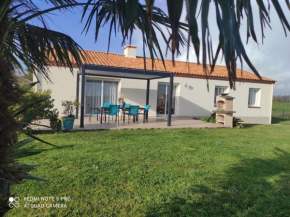 Maison récente à la ferme avec jardin, terrasses, 4 chambres, proche plages et pêche privée - FR-1-426-86